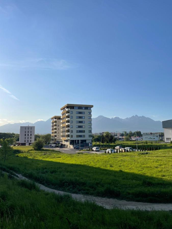 M.K. Apartment Poprad Buitenkant foto